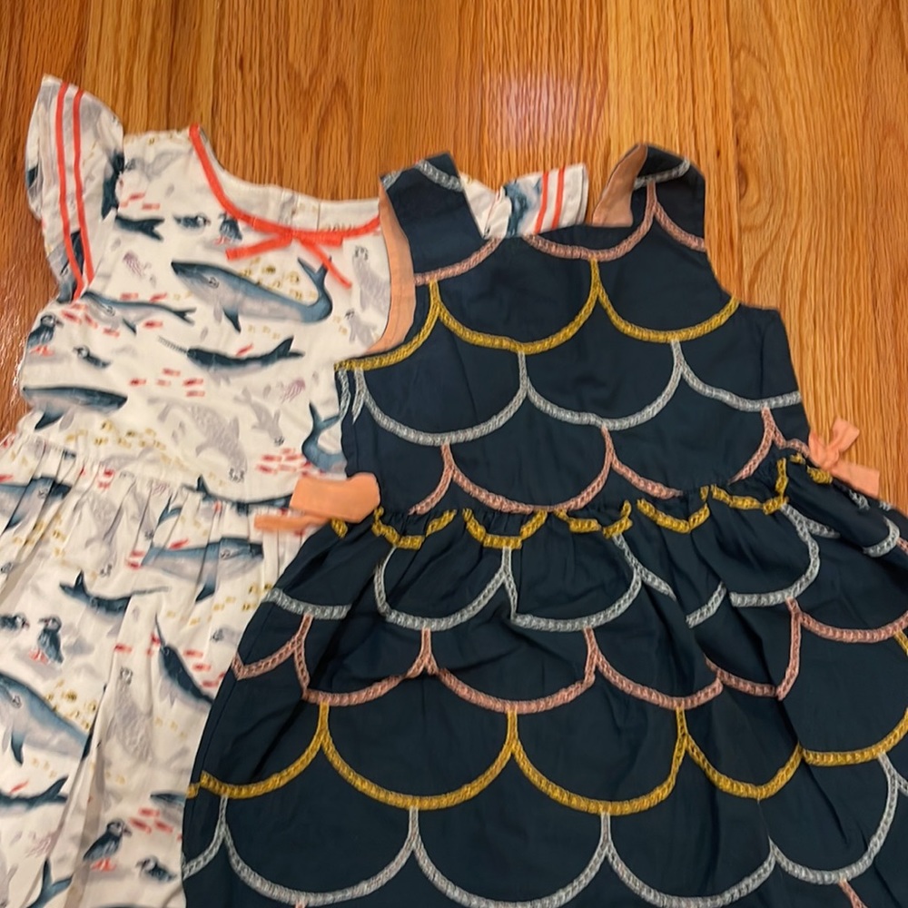 Girls dress -